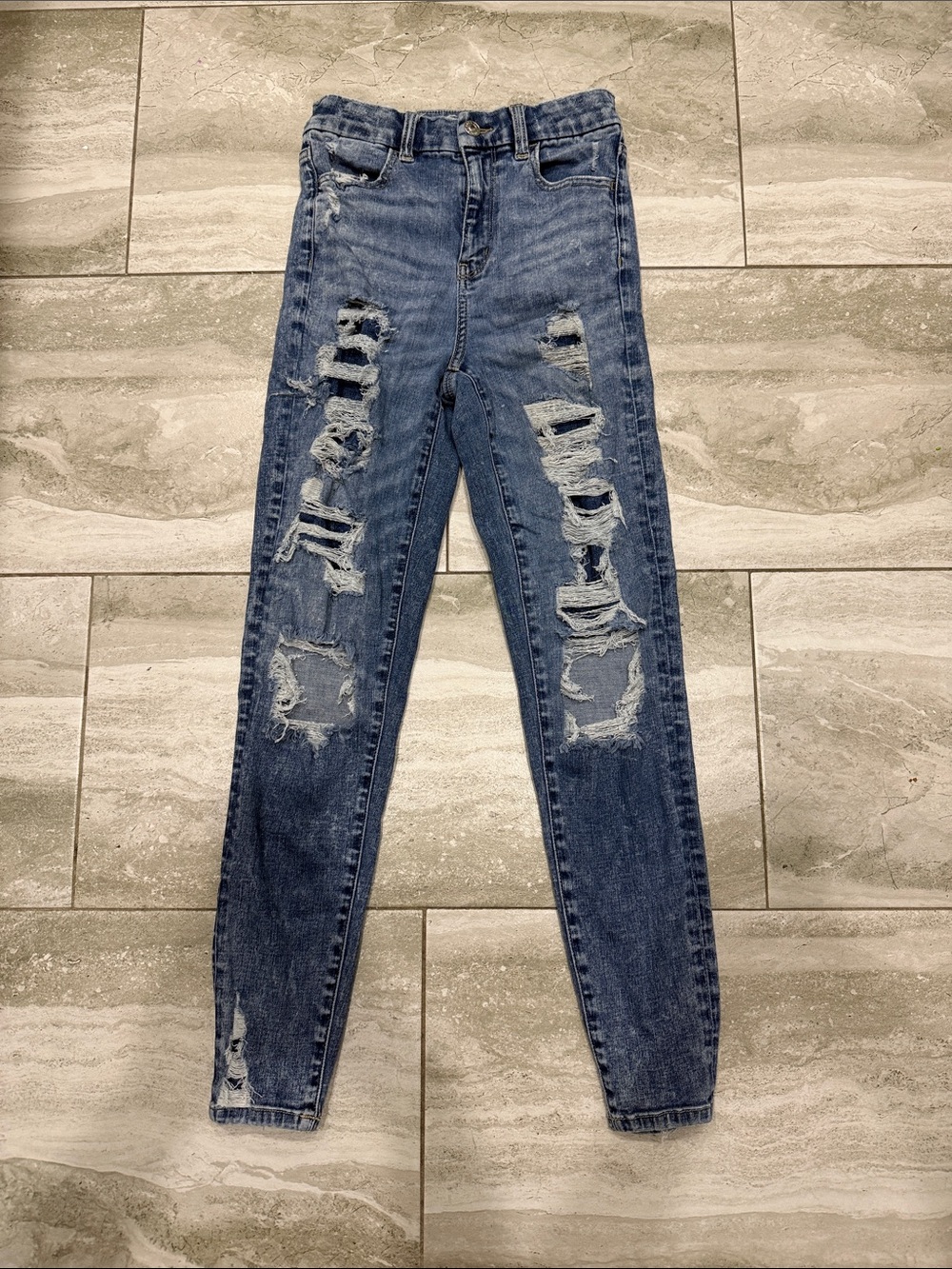 American Eagle Outfitters Distressed Skinny Jeans in Blue